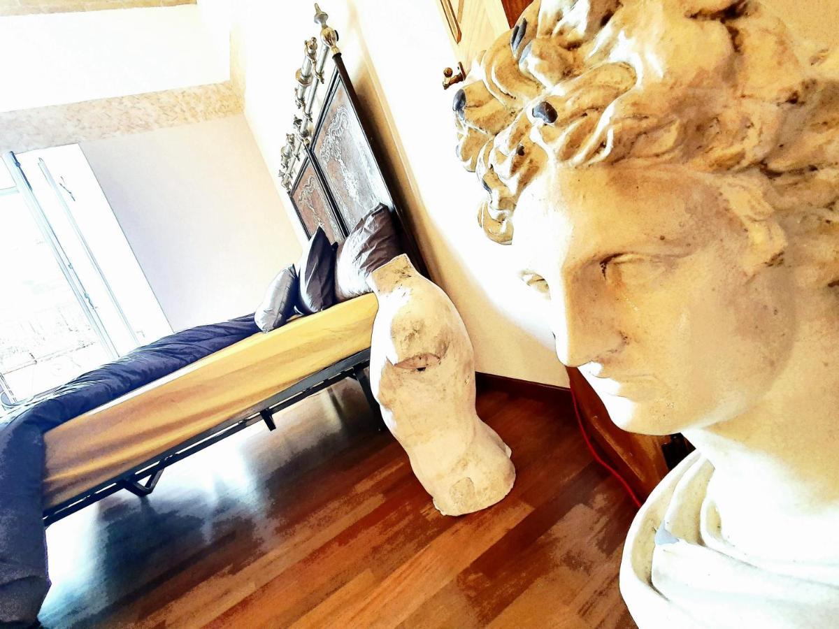1878S By Aat- Luxury Historic House Piazza Di Spagna Rome Exterior photo