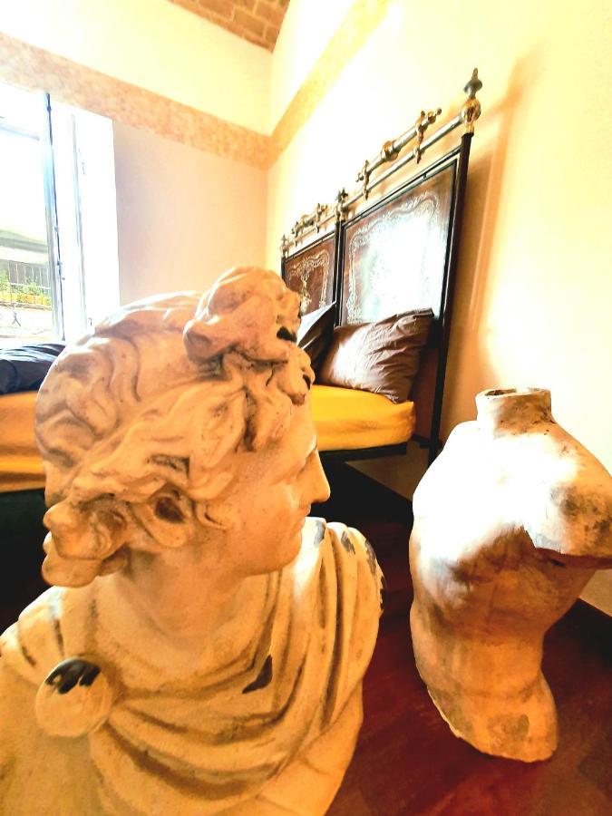 1878S By Aat- Luxury Historic House Piazza Di Spagna Rome Exterior photo