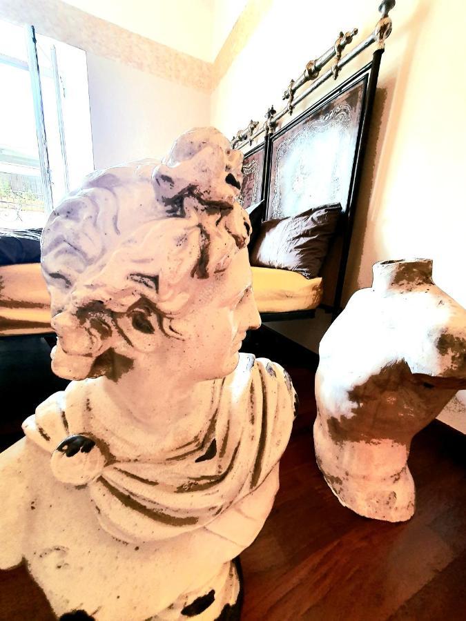 1878S By Aat- Luxury Historic House Piazza Di Spagna Rome Exterior photo
