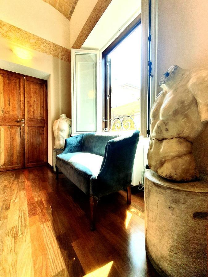 1878S By Aat- Luxury Historic House Piazza Di Spagna Rome Exterior photo
